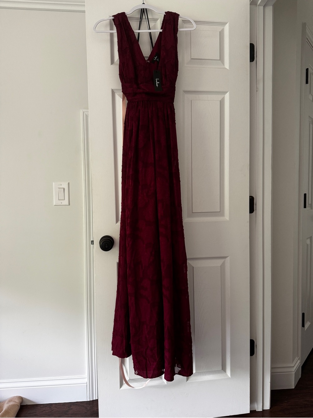 Lulu's Burgundy Plunging Maxi Gown with Side Slit - Picture 4 of 4